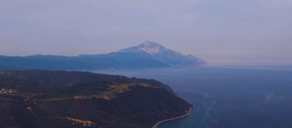 Ιερή Ακτογραμμή με Ιστιοπλοΐα – Ιδιωτική Κρουαζιέρα κατά μήκος του Αγίου Όρους