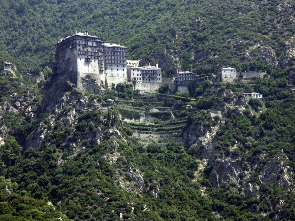 Μοναστηριακά Θαύματα δίπλα στη Θάλασσα – 7ωρη Ιδιωτική Κρουαζιέρα στο Άγιο Όρος