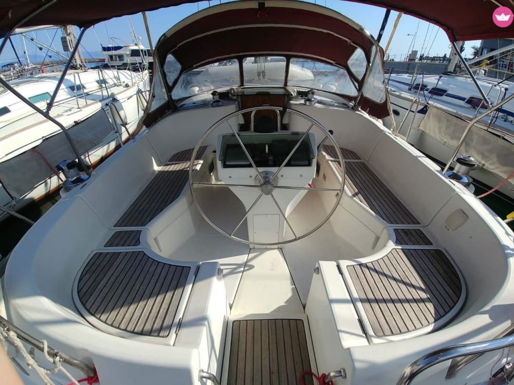 Crociera romantica al tramonto: nuota, sorseggia e guarda il cielo diventare dorato