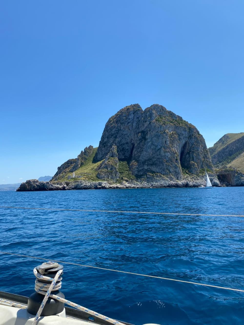 Día de navegación entre las maravillas de Palermo