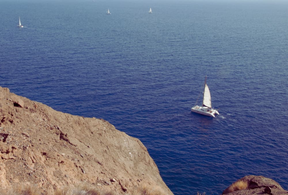 Swim, Sail & Feast – 6 Hour Morning Cruise to Dia Island