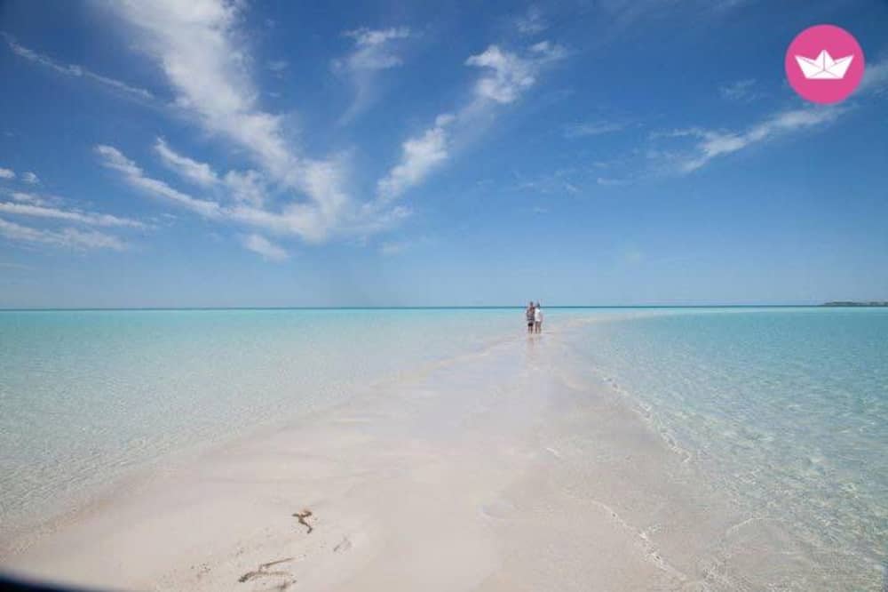 Nassau: Private Expedition to the Turquoise Waters