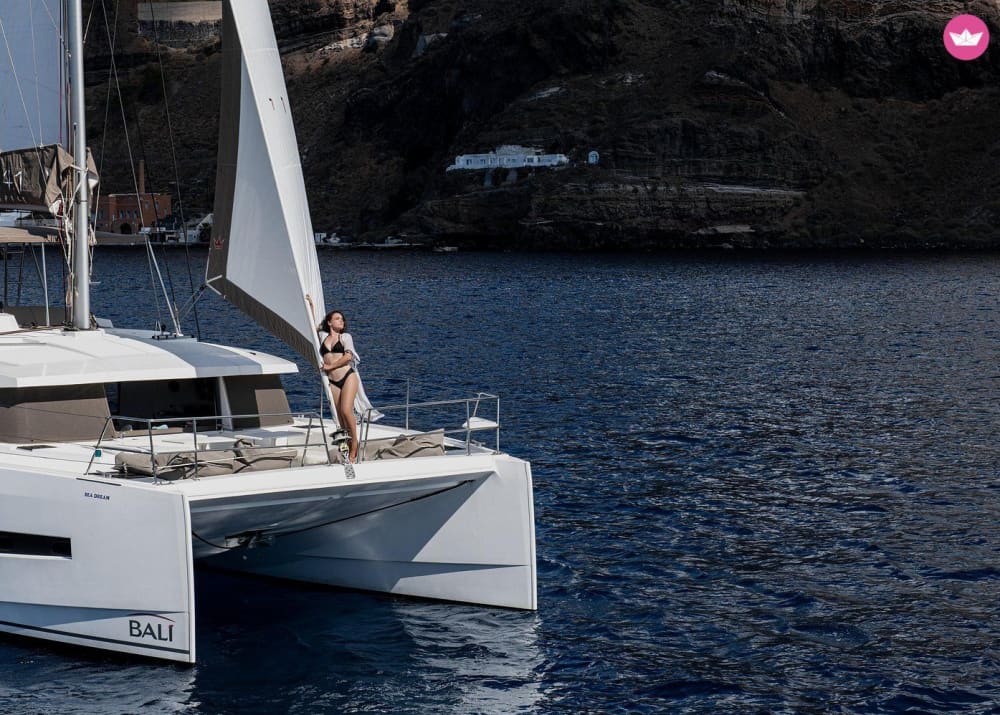 Bali 4.1: Santorini Morning Magic: Catamaran Cruise to Red Beach, White Beach, Volcano & More!