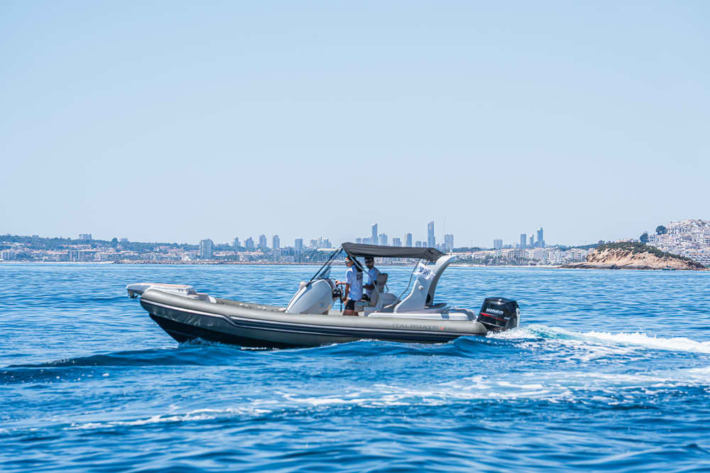 Premium Experience of 4 Hours through the Coves of the Costa Blanca in ITALBOATS Stingher 22GT