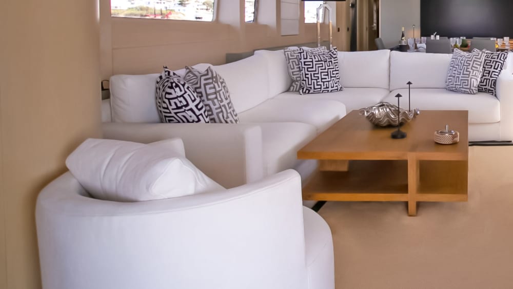 Antiparos, Panteronisi & Despotiko | Private Yacht Excursion (Full Day)