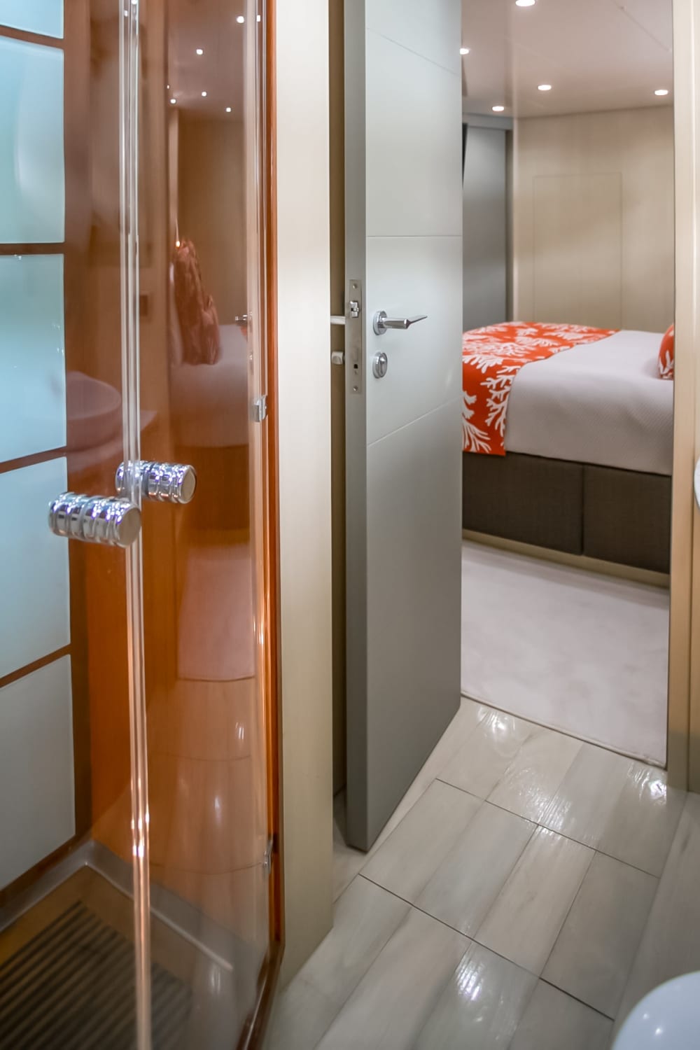 Antiparos, Panteronisi & Despotiko | Private Yacht Excursion (Full Day)