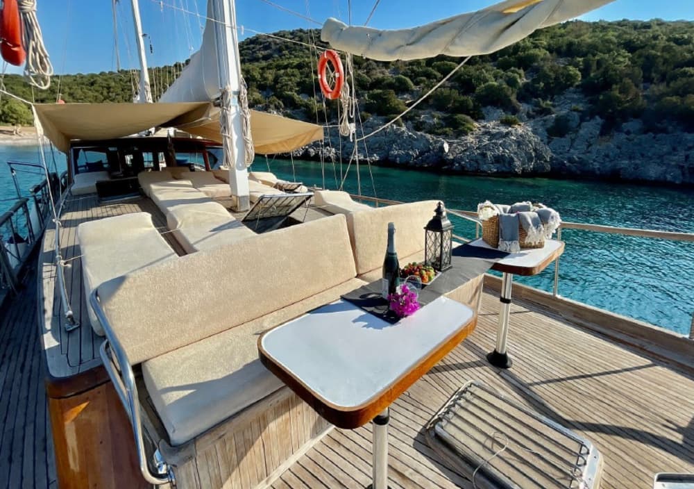 BODRUM TURQUESE  day-week charter.