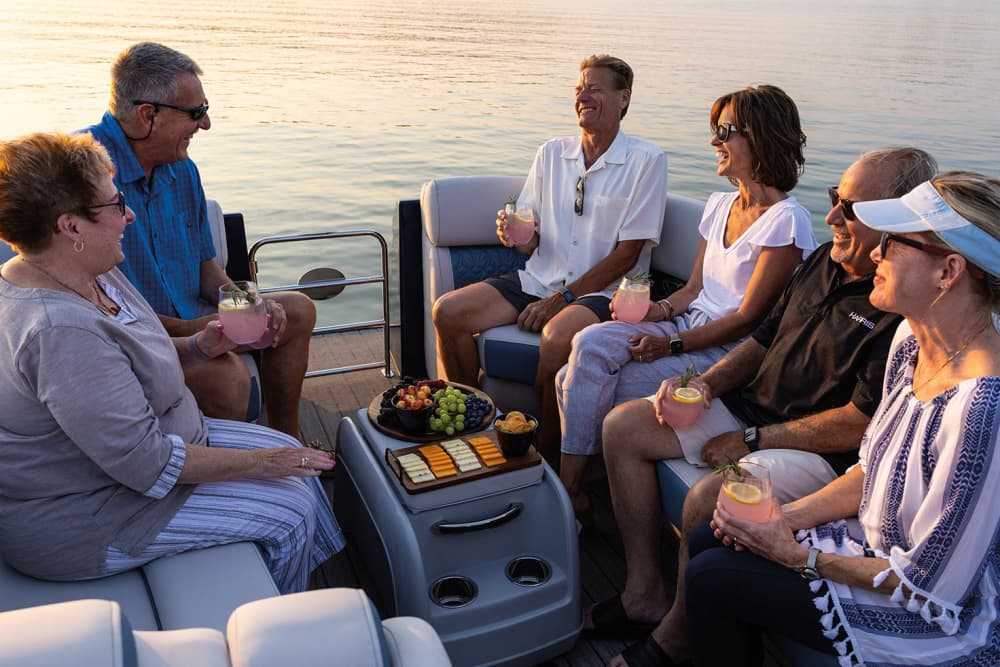 Gran Tour delle Isole Eolie: Vulcano, Lipari e Salina in Pontone di Lusso