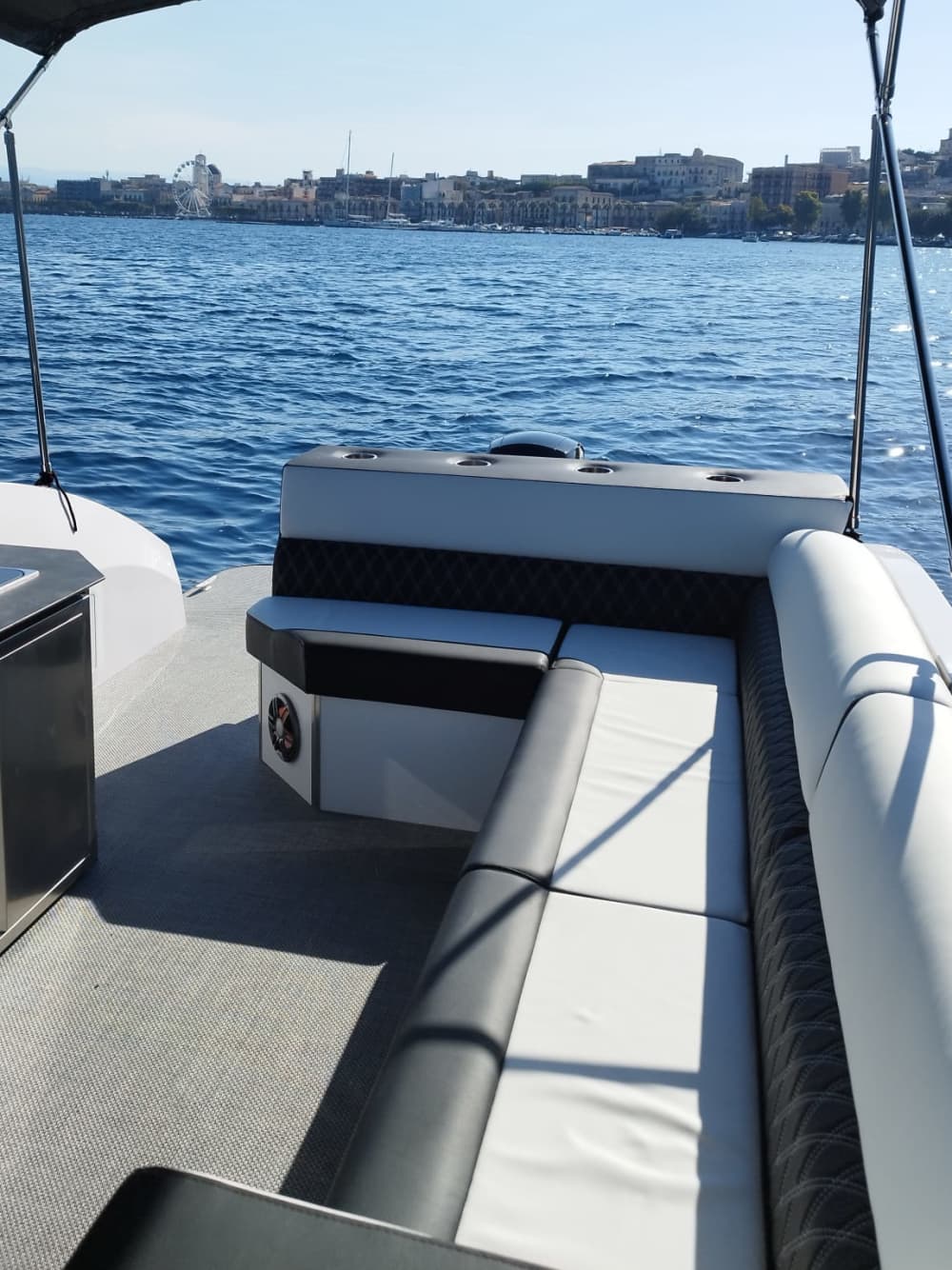 Gran Tour delle Isole Eolie: Vulcano, Lipari e Salina in Pontone di Lusso