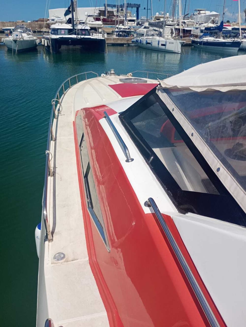 Da Sabaudia a Gaeta – Tour di un giorno in yacht con aperitivo e pranzo