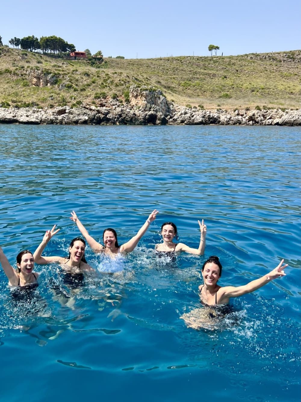 Las joyas costeras de Sicilia: Navegando por la Reserva Zingaro