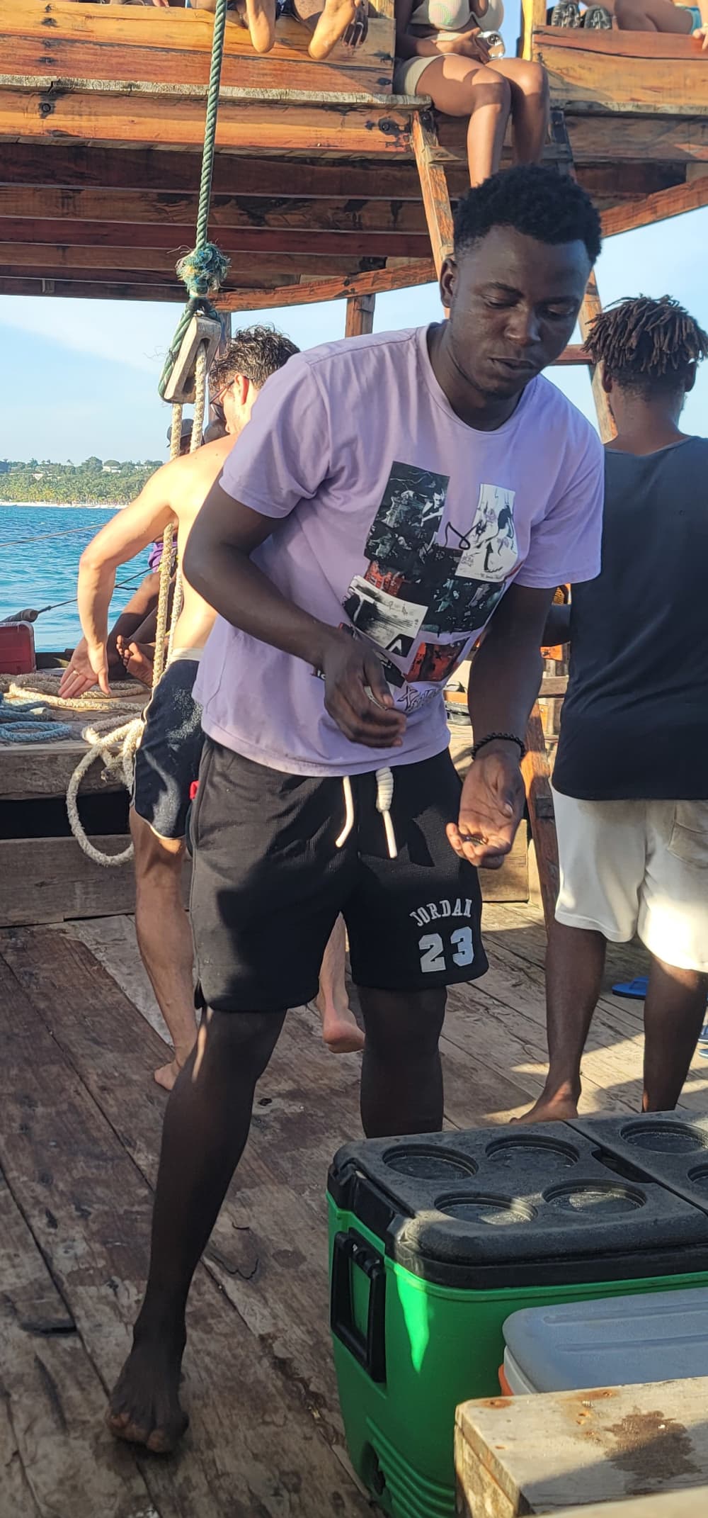 Escapada de día completo en velero: de Nungwi a la isla de Mnemba