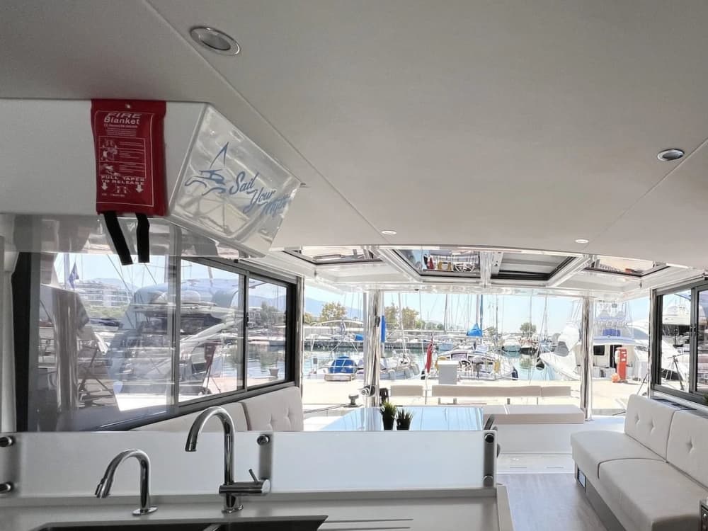 Luxury Catamaran Cruise Bali 4.8 Full Day