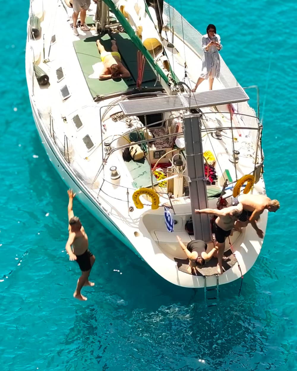 🌟Private Luxury Sailing Yacht Experience – Sail to Stunning Islands with Gourmet MediterAsian Lunch, Champagne & Cocktails and Premium wines