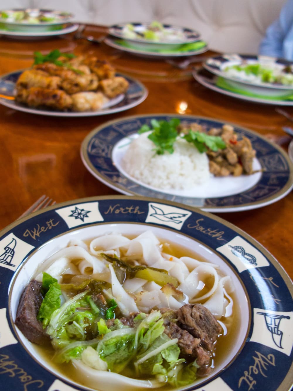 Prywatny luksusowy całodniowy rejs żaglowy po Rodos – wykwintny śródziemnomorski lunch i luksusowa kolacja, koktajle i szampan