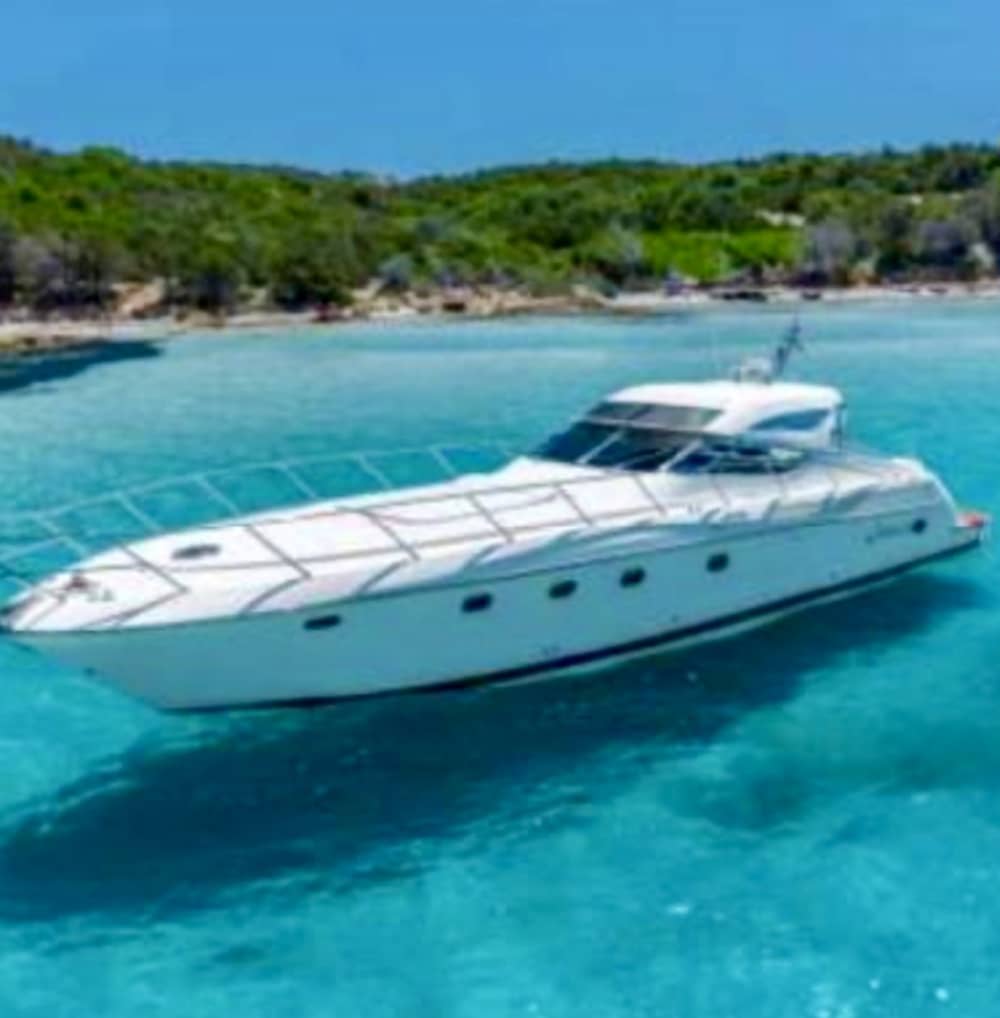 Tour privato in yacht di lusso delle Isole Pontine