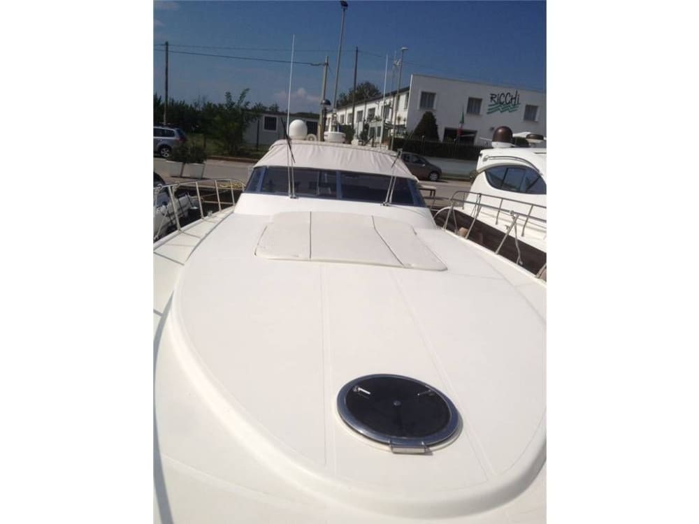 Private Luxusyacht-Tour auf der Isole Pontine