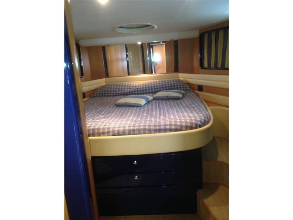 Private Luxusyacht-Tour auf der Isole Pontine