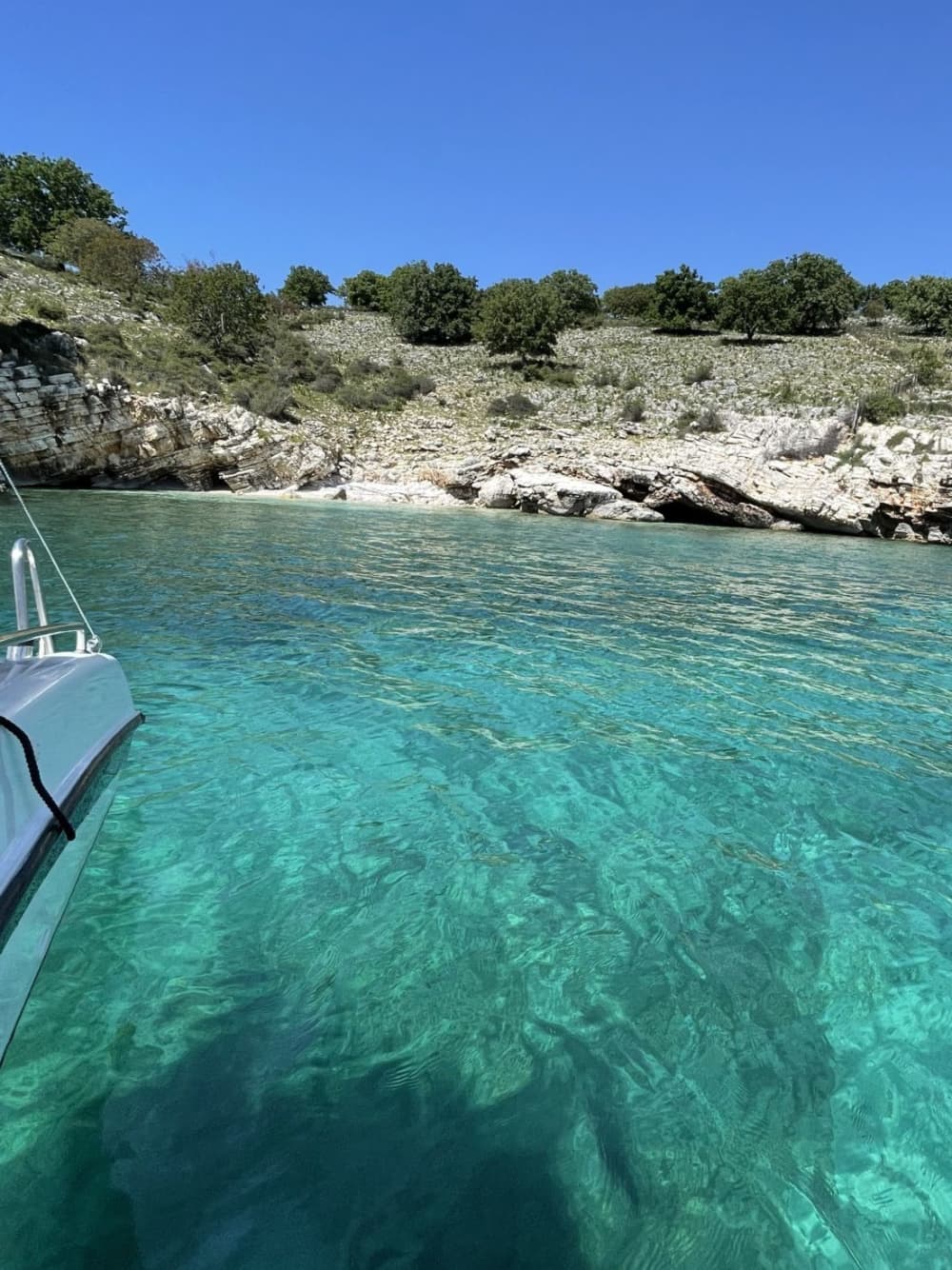 Från Saranda till Himara – Privat båttur med stränder och historia