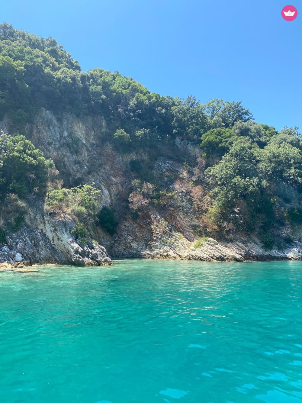 Från Saranda till Himara – Privat båttur med stränder och historia