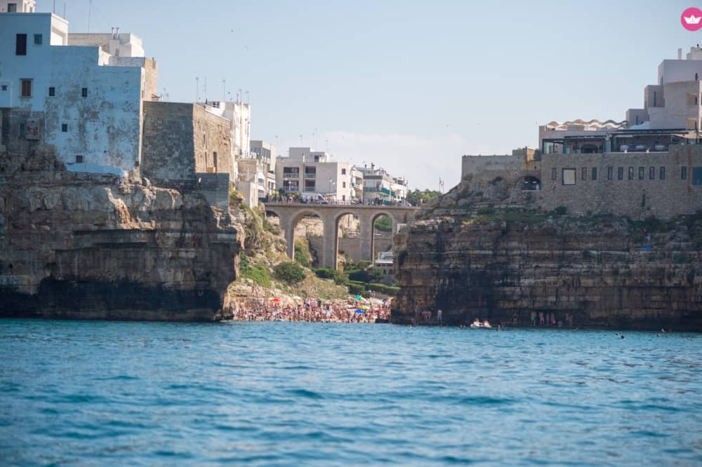 Silent Serenity: Tour in catamarano eco-elettrico lungo la costa di Polignano