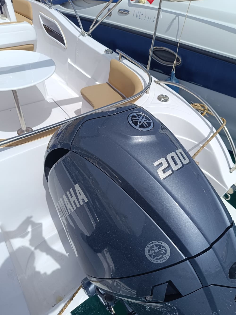 8 Stunden Sonne und türkisfarbenes Wasser rund um Altea