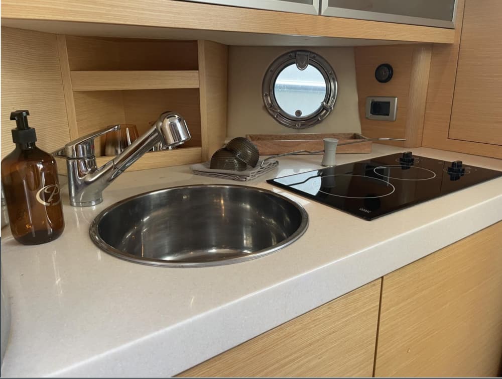 En dag i Port d'Andratx på motorbåt