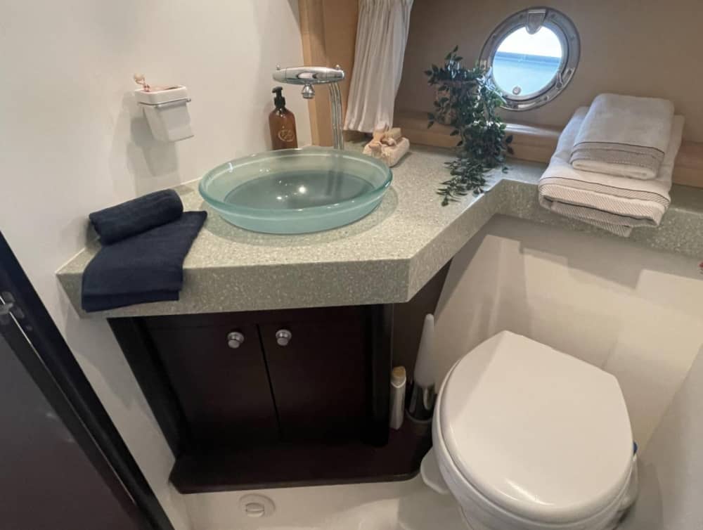 En dag i Port d'Andratx på motorbåt