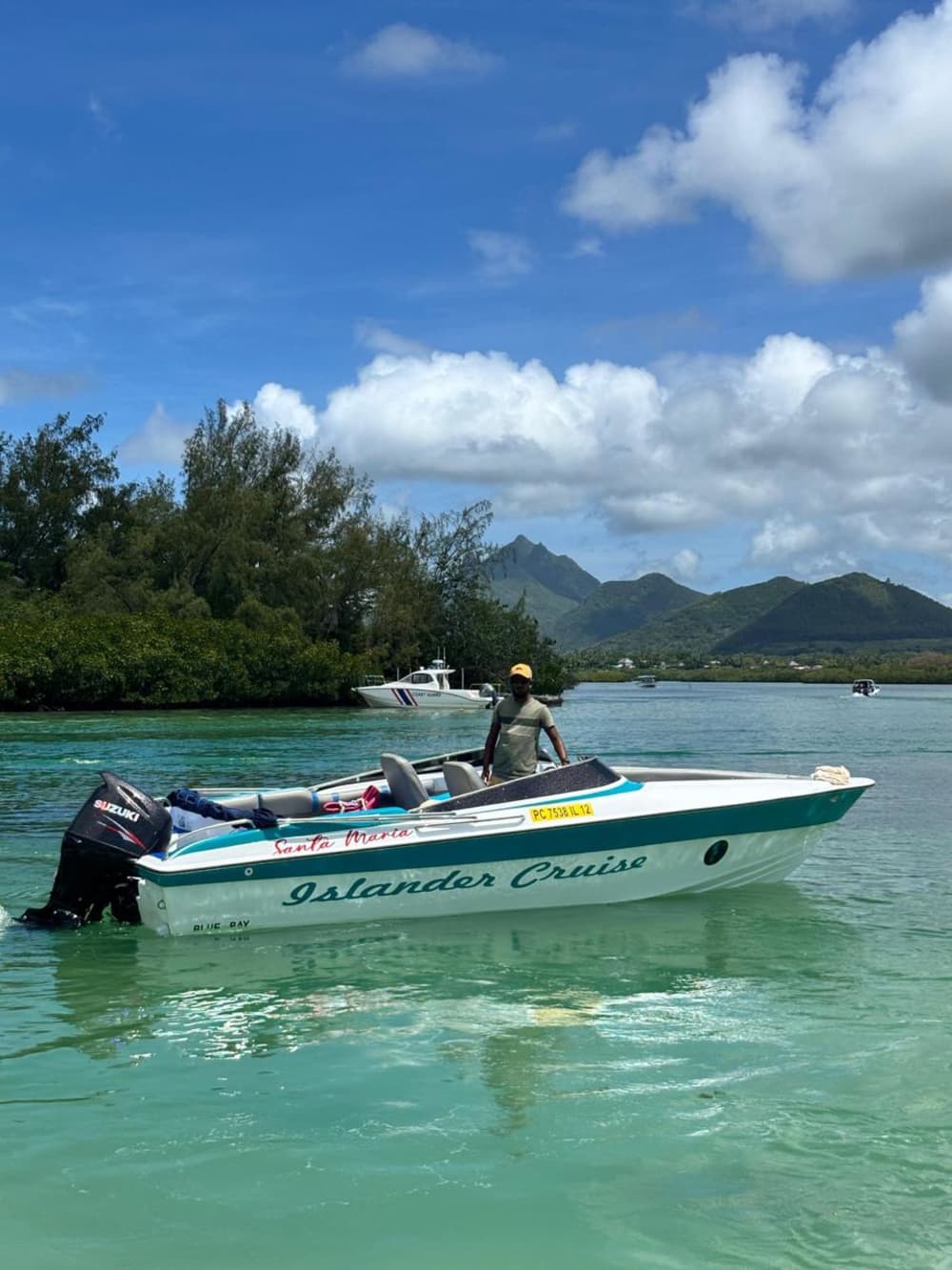 “Treasure Lagoon” – One-day maritime adventure from Pointe Jérôme