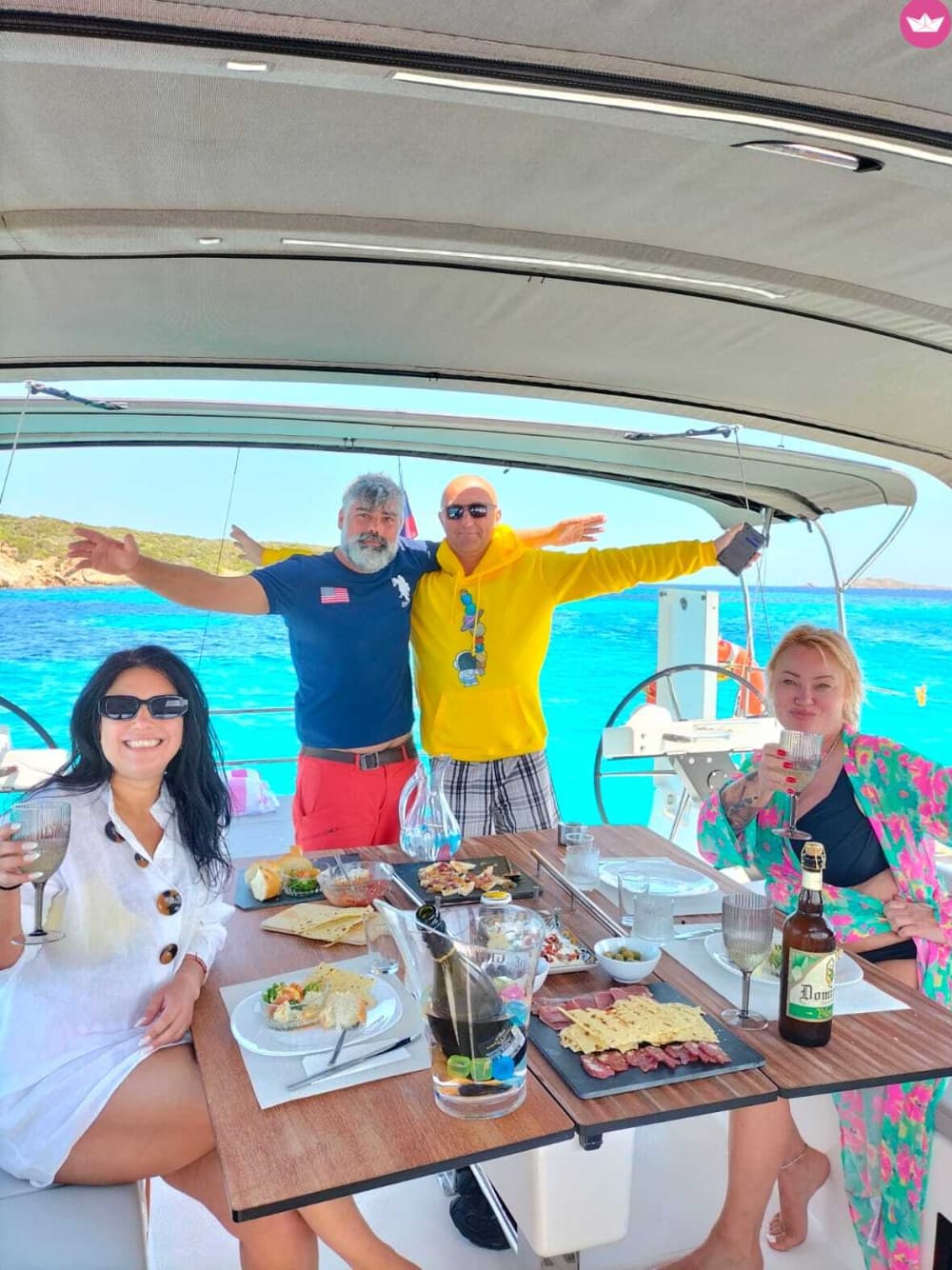 Sardiniens Juwel: Luxussegeln in La Maddalena auf TANO