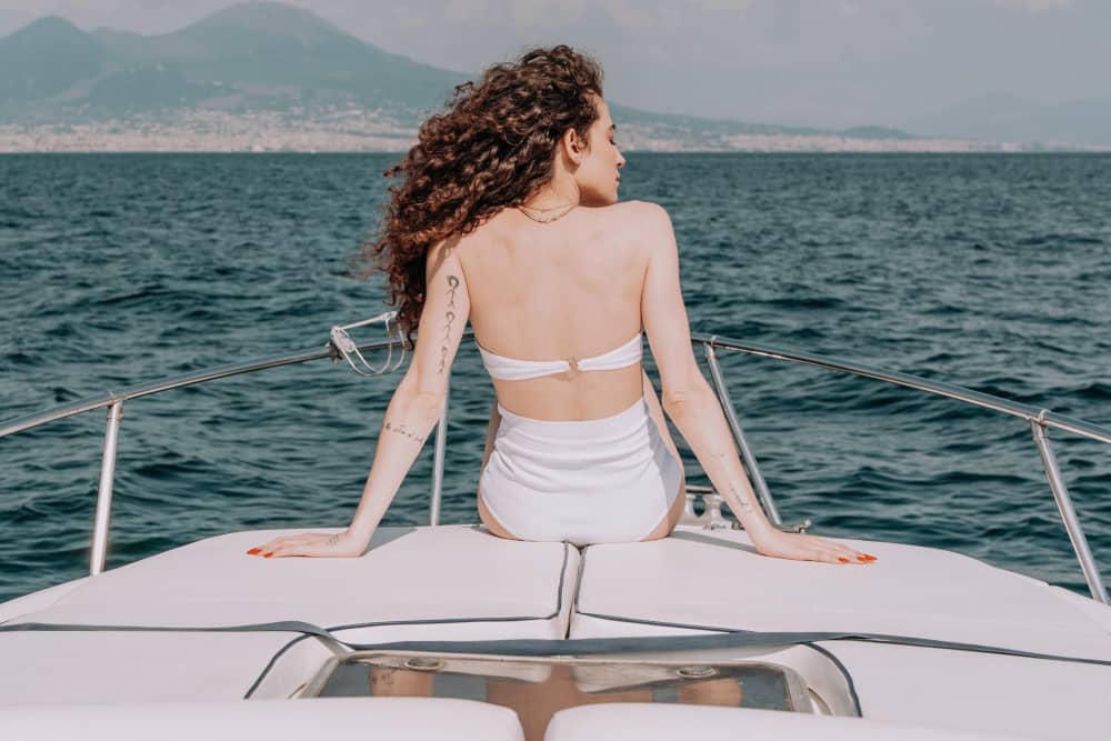 Capri em barco particular: sua escapada exclusiva para uma ilha