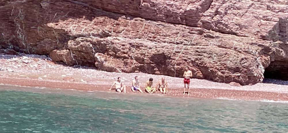 Medio día de maravillas: snorkeling entre Palmaria, Tino y Tinetto