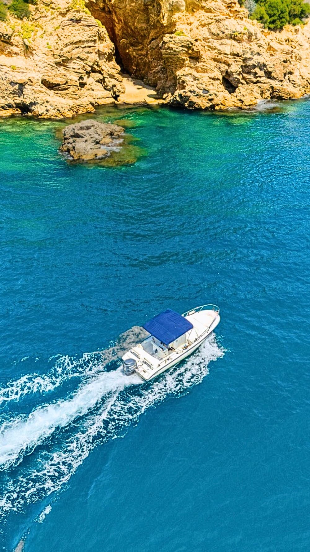 Journée complète dans le Golfe des Poètes : entre îles, mer et villages enchantés