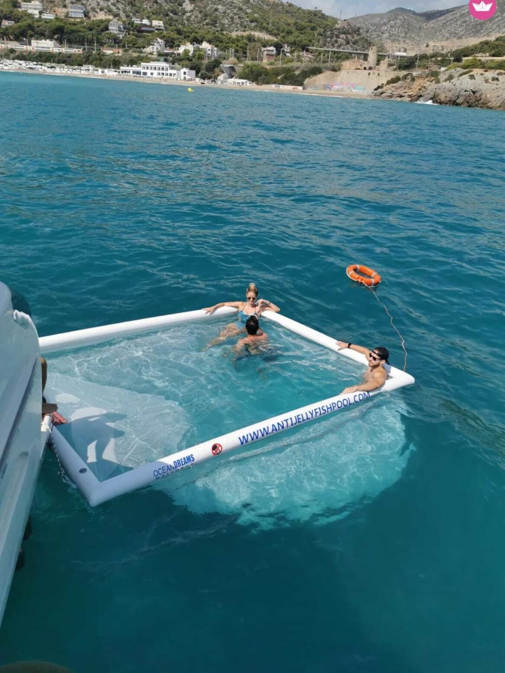 Luxury Yacht Day in Mallorca – 8h Private Cruise from Palma