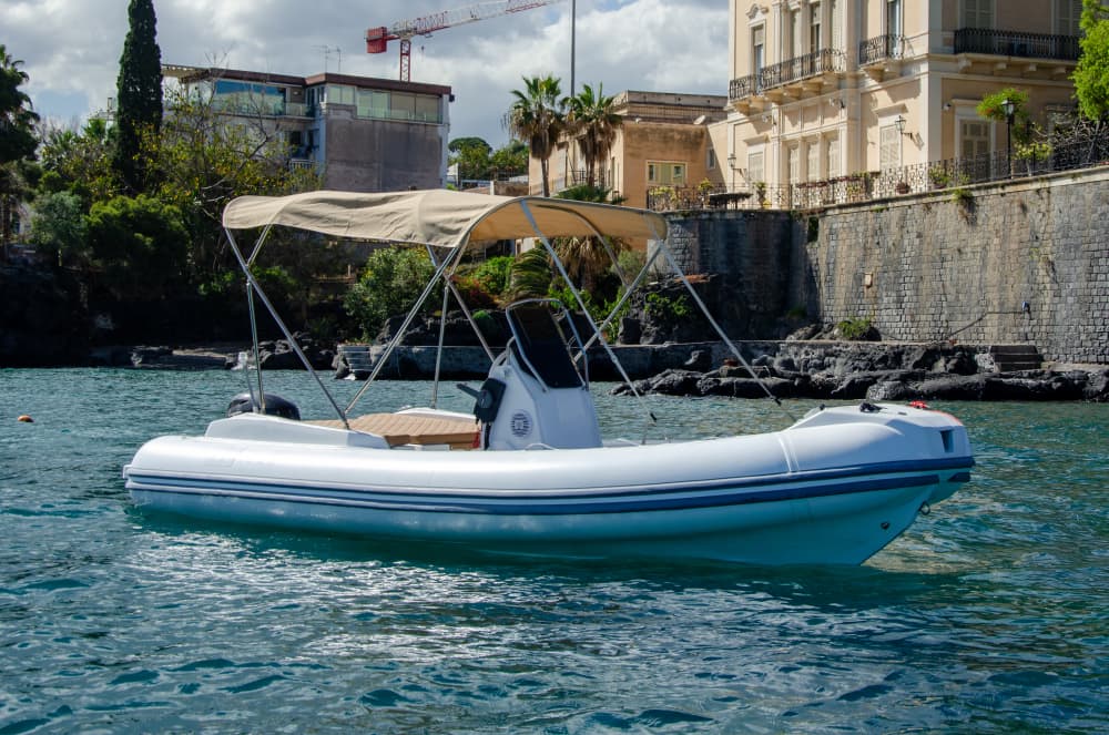 Halbtägige Seetour nach Aci Trezza und Aci Castello