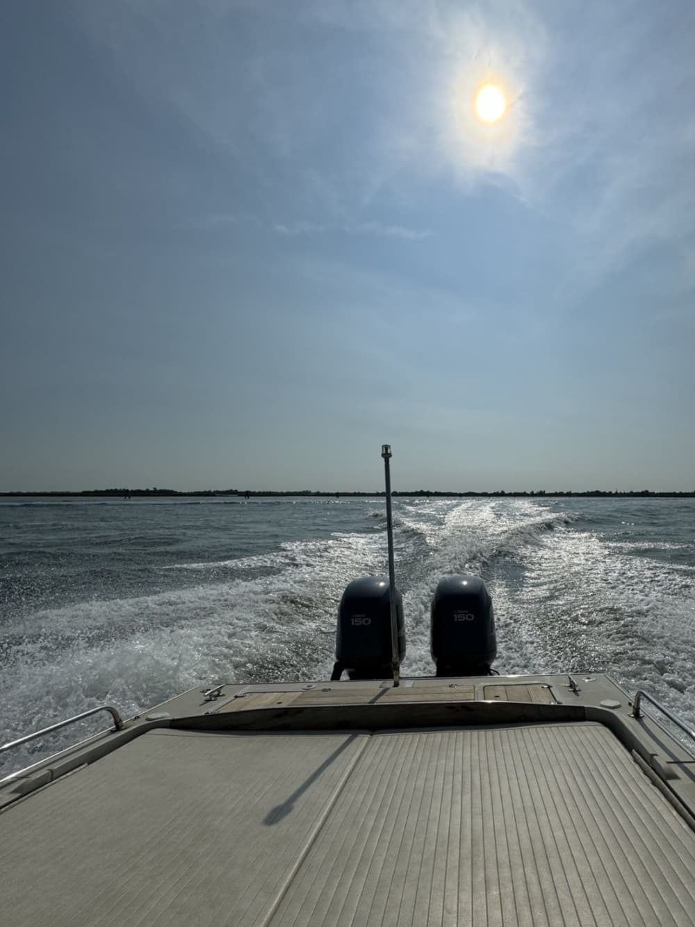 Oltre Venezia: esplorazione esclusiva della laguna in barca privata