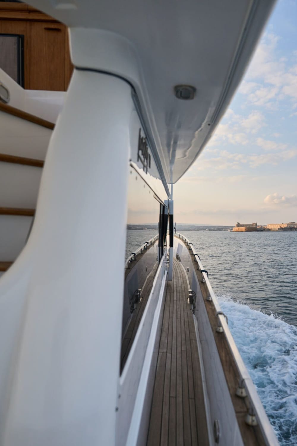 Luxury Yacht Tour: un giorno indimenticabile sulla costa di Siracusa