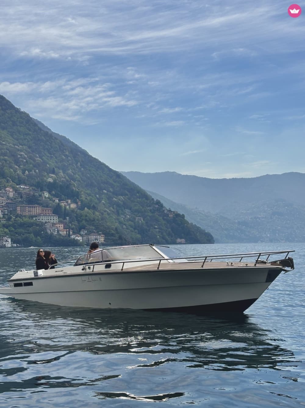 Lake Como Sunset & Aperitivo: Vintage Yacht Experience