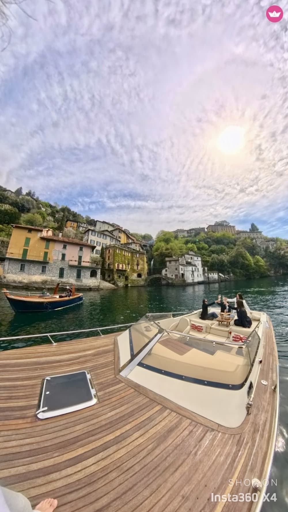 Lake Como Sunset & Aperitivo: Vintage Yacht Experience