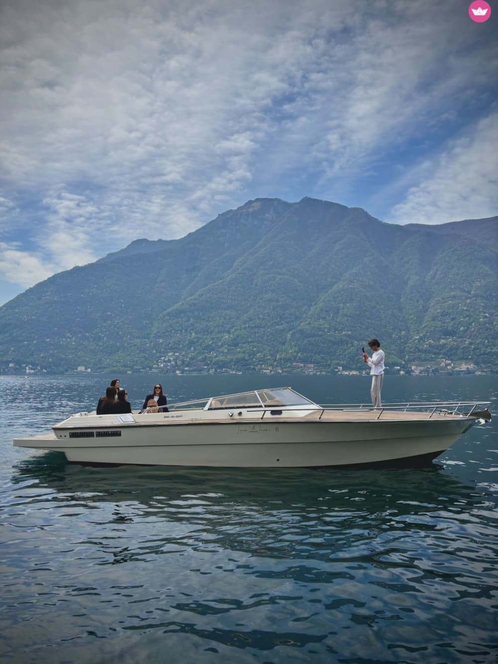 Lake Como Sunset & Aperitivo: Vintage Yacht Experience