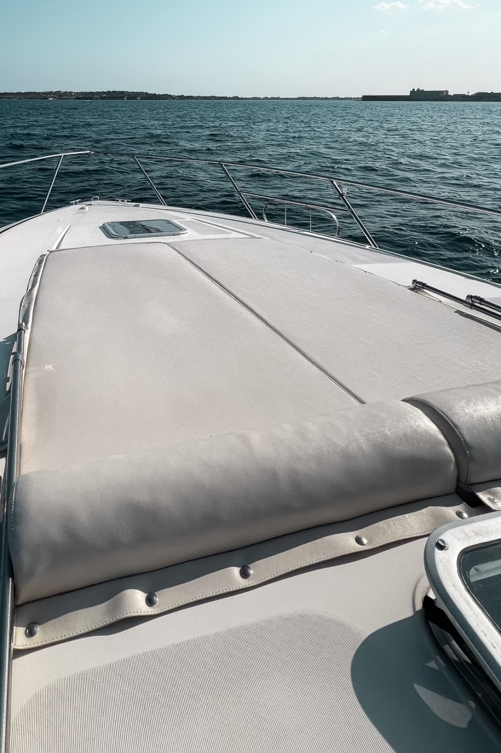 One day to discover Syracuse: Pure relaxation on the Italian blue