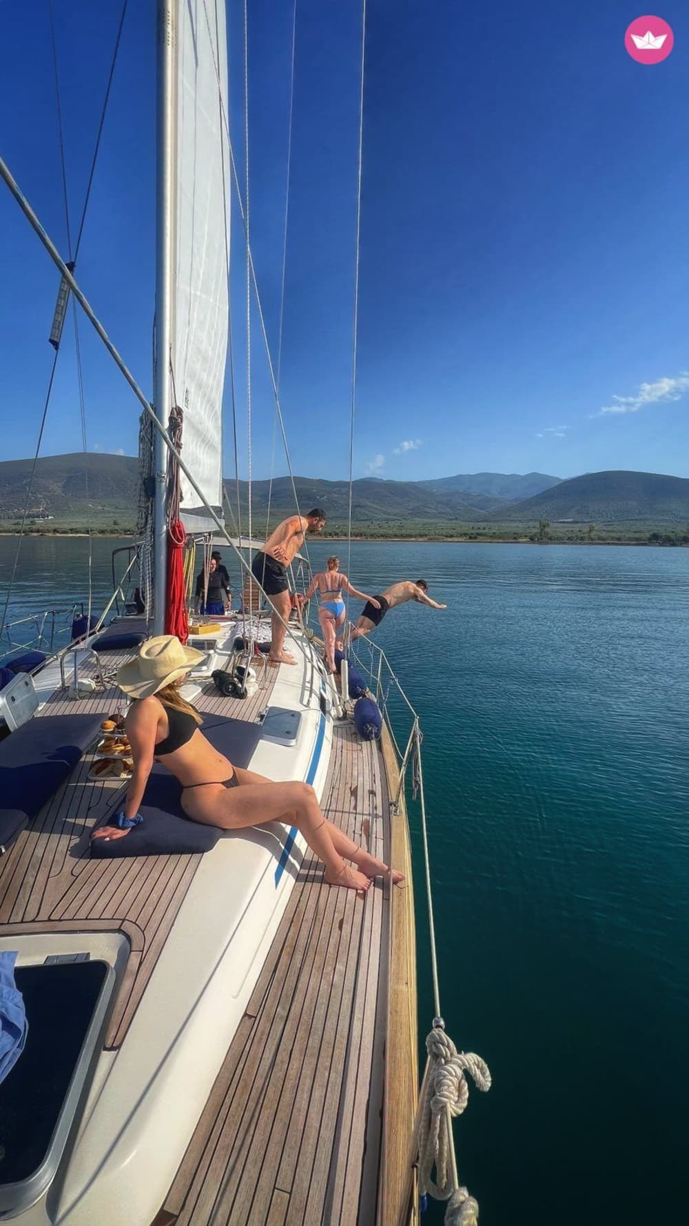 Privécruise van alle rondreizen naar de eilanden Milos en Polyegos