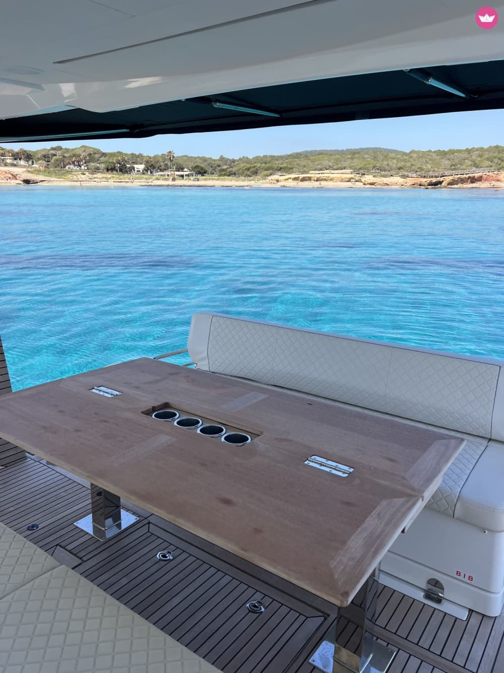 Coucher de soleil en mer : Ibiza dorée