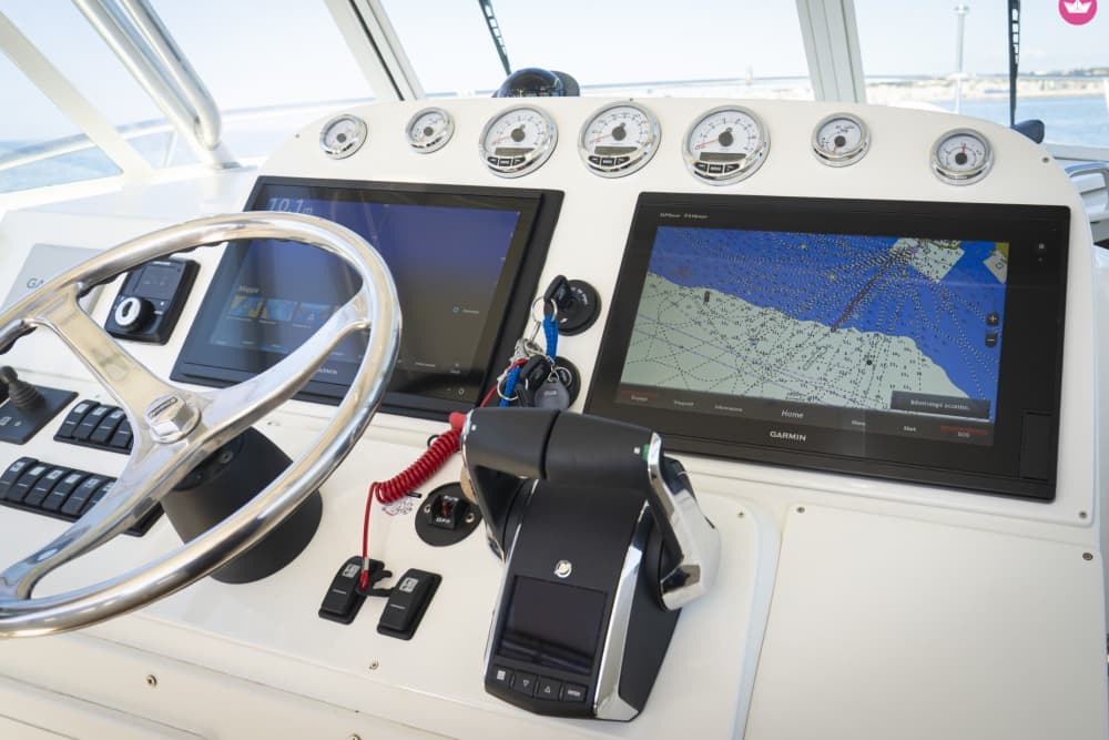 Esplora Palmarola, Ponza e Chiaia di Luna in barca di lusso