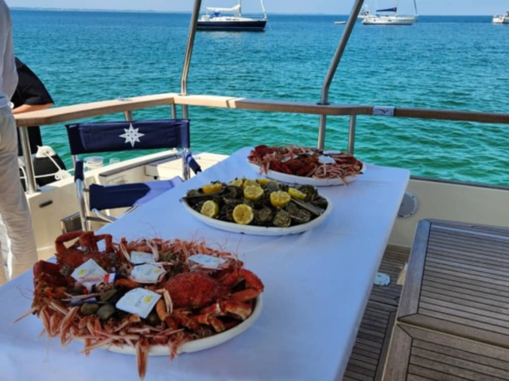 Seminario y día de relax a bordo – Crucero privado por el Golfo de Morbihan