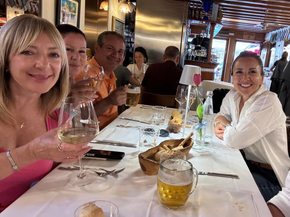 Masterpieces of the Venetian Lagoon: Murano & Burano - 4 hours (skipper and private guide on board)