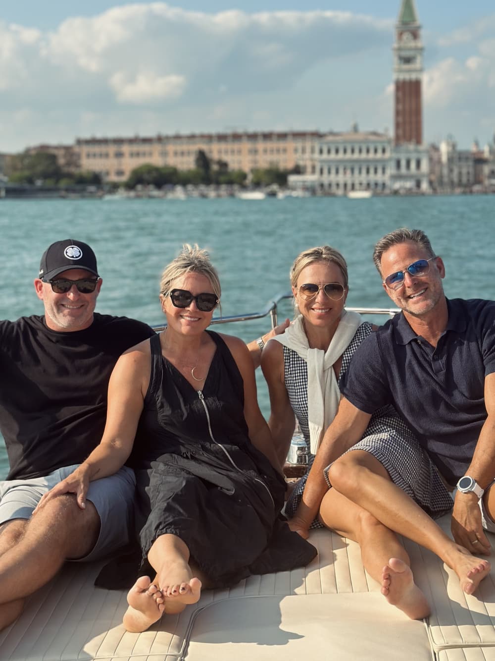 Eleganza nella Laguna di Venezia: Aperitivo a bordo - 2 ore (skipper e guida privata a bordo)