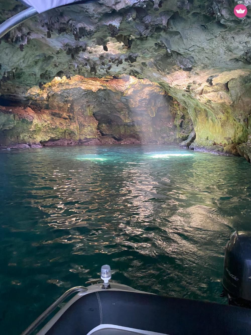 Polignano-Höhlen & Schwimmen – 2-stündige Bootstour