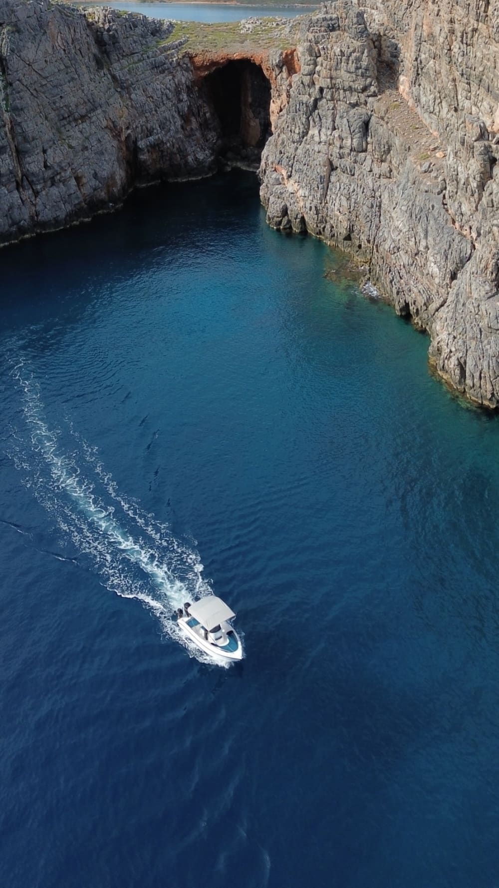 Escapada a Agios Nikolaos: 3 horas y media de relax en lancha motora.