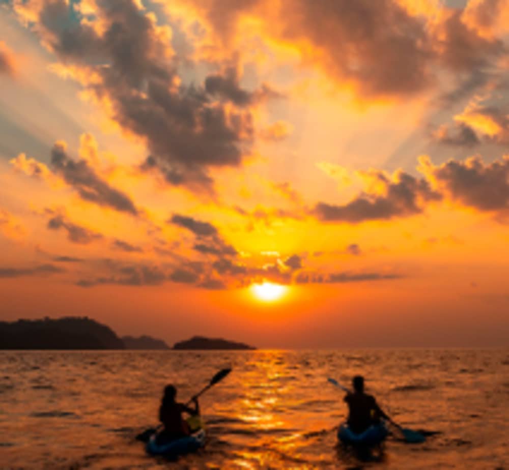 Sunset Tour Ibiza: Un crucero mágico de 3 horas